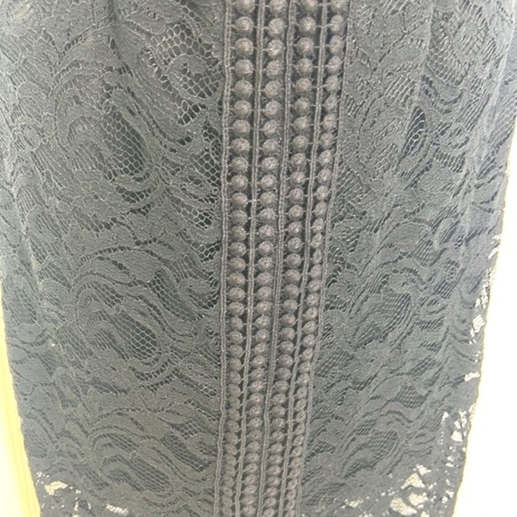 Forever 21 - Black Flat Lace Lined Deep V Neck Sleeveless Midi Dress Size Small - Picture 7 of 13